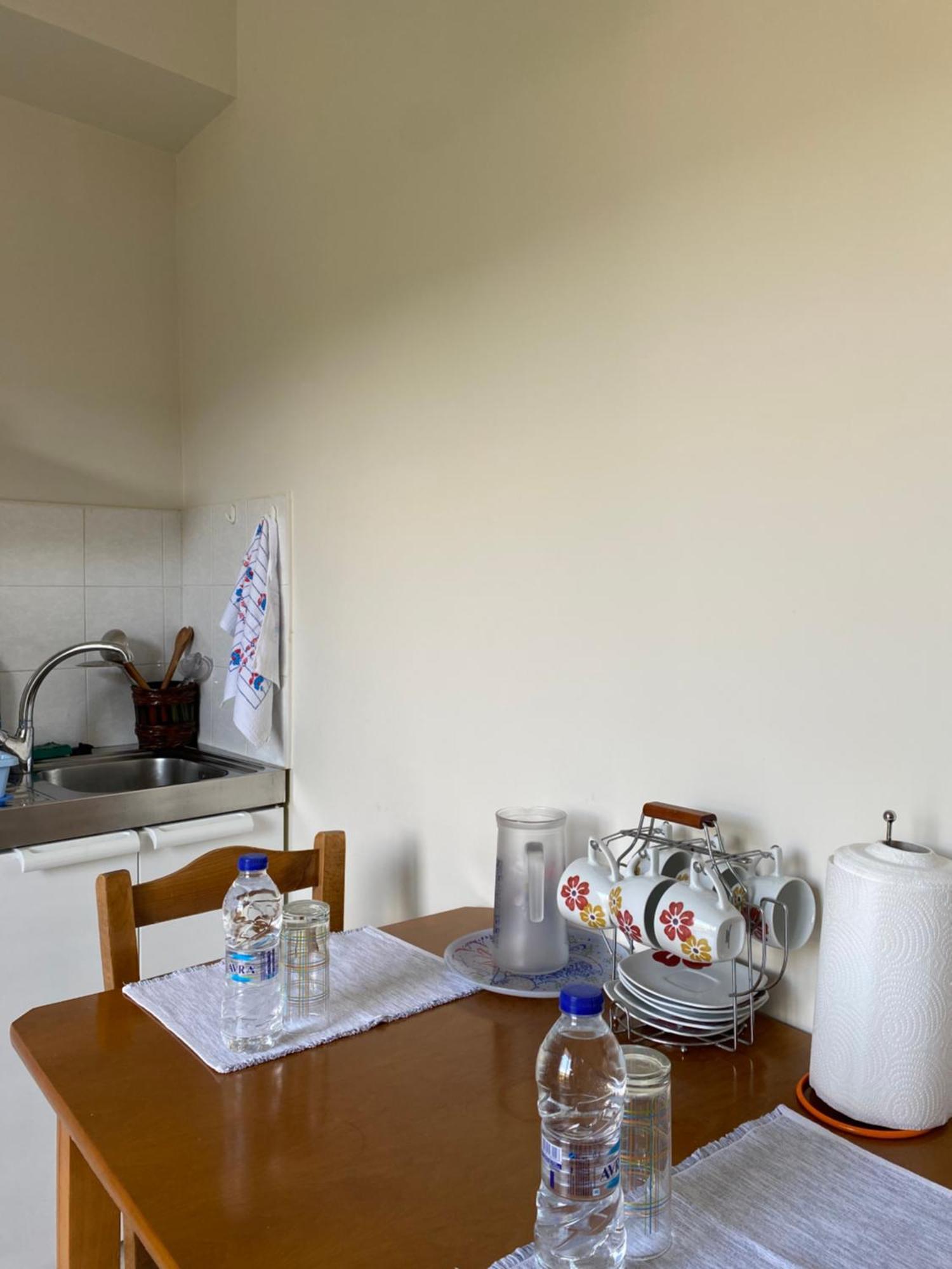 Irinis Apartment In Kalamata Exteriör bild