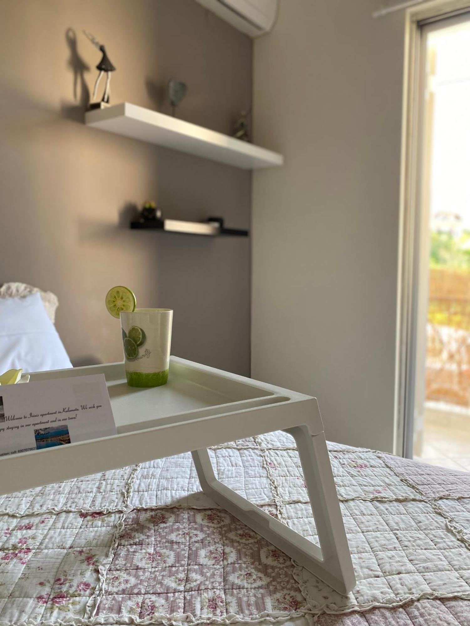 Irinis Apartment In Kalamata Exteriör bild